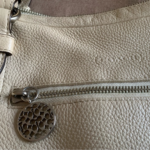 Coach Alexandra (F17566) Ivory Two Way Shoulder Bag Pebbled Leather - Picture 4 of 12